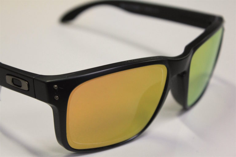 Solaires OAKLEY et MAUI JIM adaptées à la vue. Atelier de l'Opticien